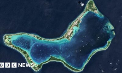 UK hands sovereignty of Chagos Islands to Mauritius