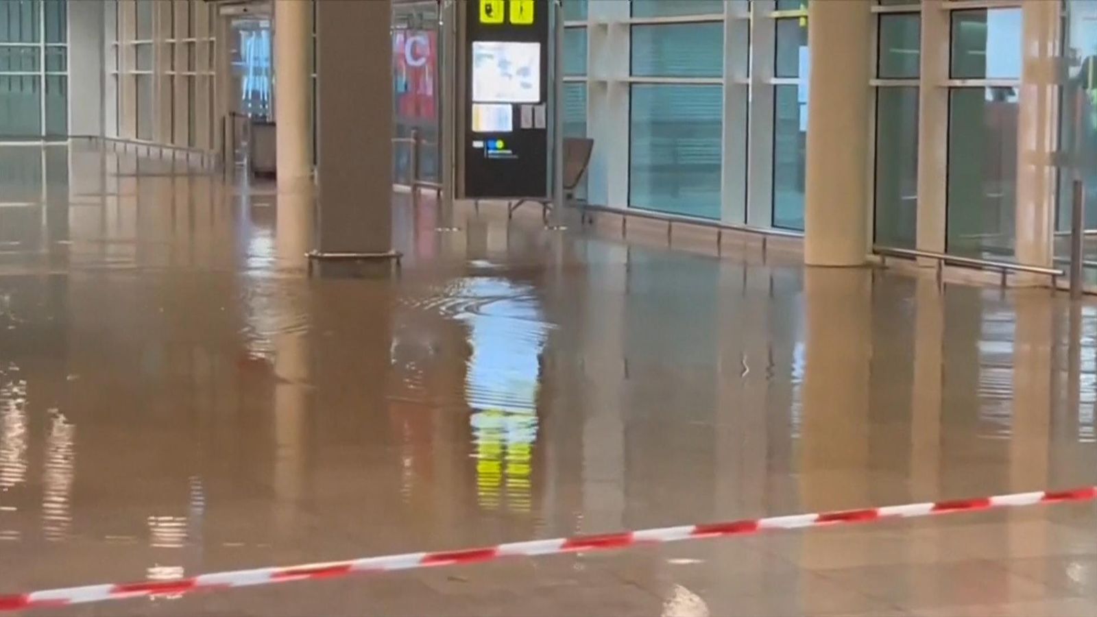 'Extreme danger' red alert for Barcelona warns of more rain on the way - with Spain still reeling from deadly floods | World News