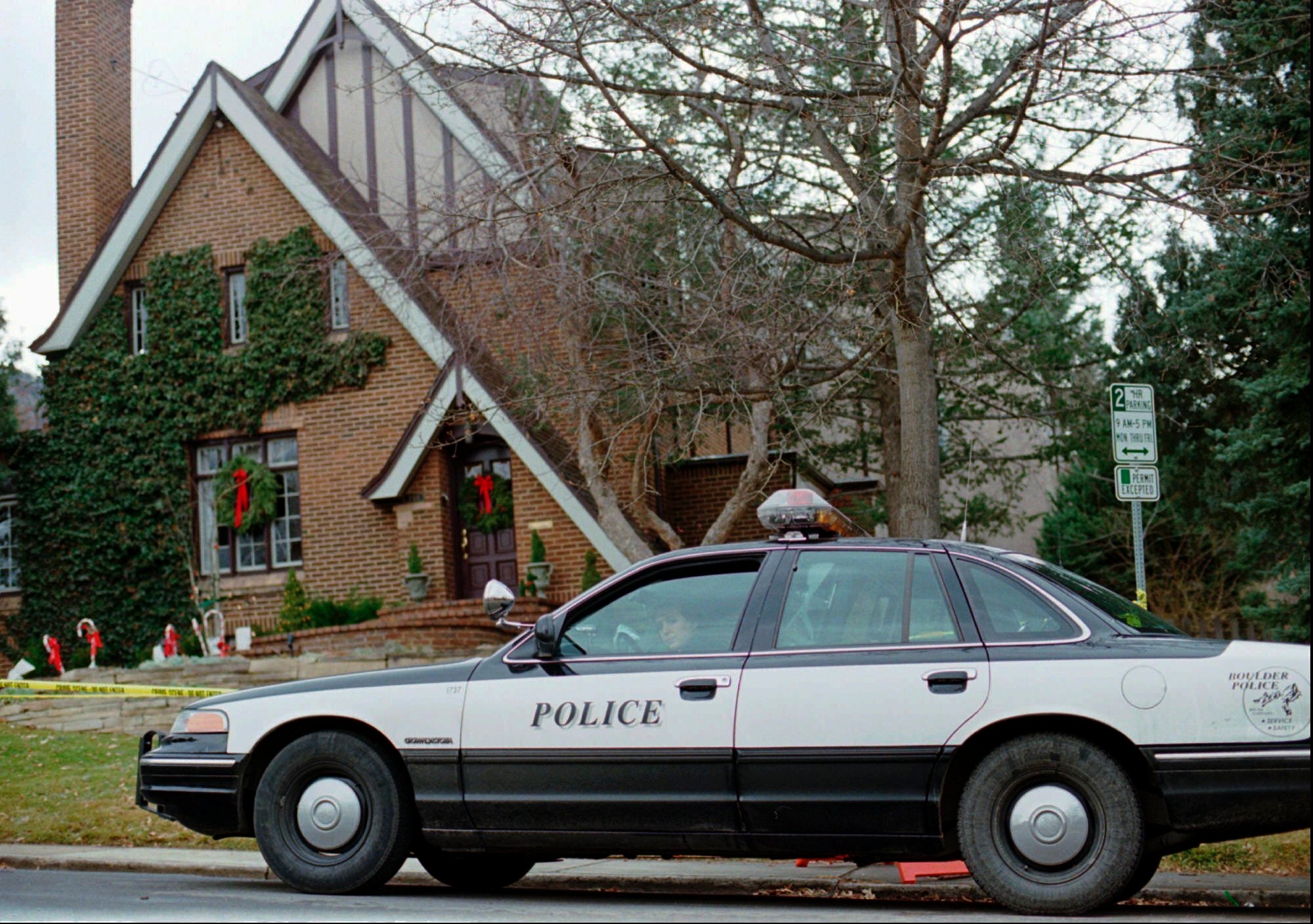 JonBenet’s mother called 911 on the day after Christmas in 1996, telling the operator she’d found a ransom note; the child’s body was only found hours later in the basement by her father