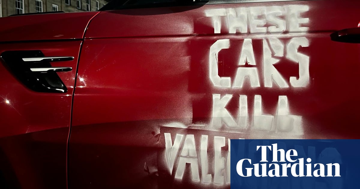 Edinburgh activists target SUVs in solidarity with Spain’s flood victims | Environmental activism