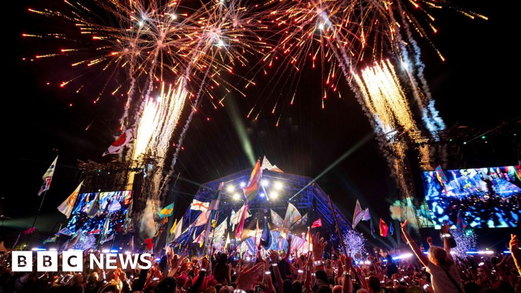 Glastonbury: First batch of 2025 tickets sell out in 30 minutes