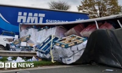 M6 crash: Lorry driver killed and five injured in Lancashire