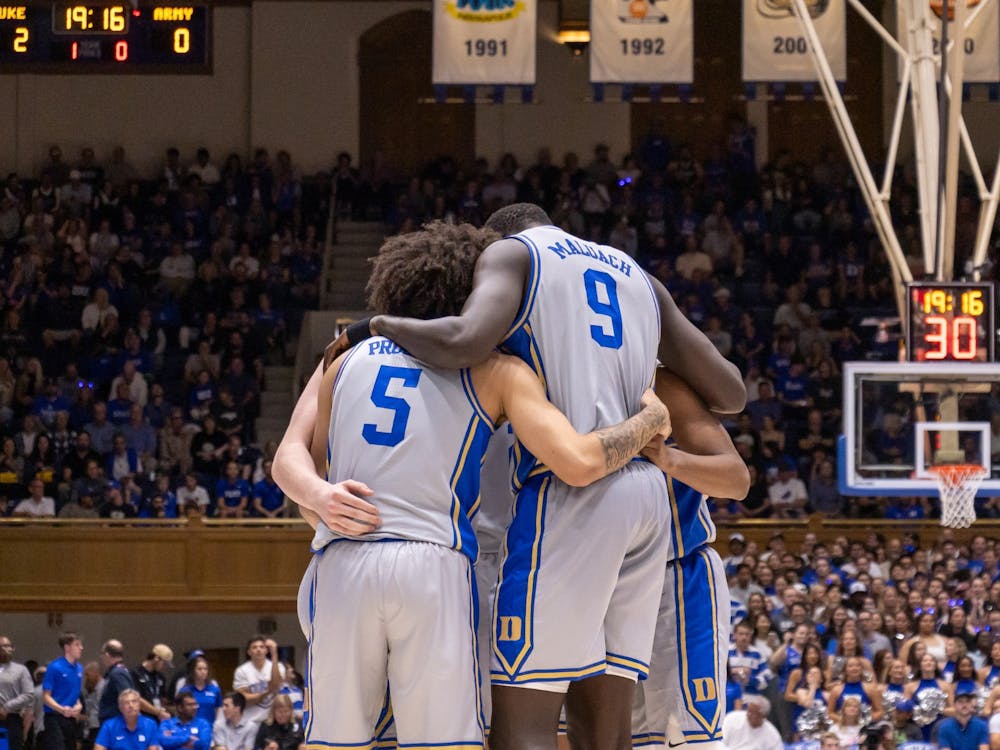 No. 7 Duke men's basketball hits 17 triples in dominant 100-58 win against Army