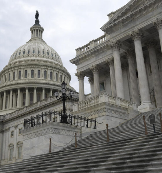 Republicans win majority in the Senate, flipping control of upper chamber, CBS News projects