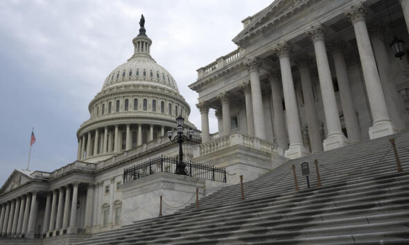 Republicans win majority in the Senate, flipping control of upper chamber, CBS News projects