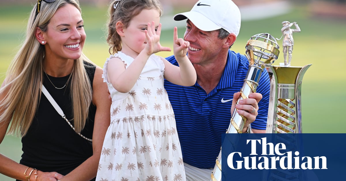 Teary Rory McIlroy claims DP World Championship and sixth Race to Dubai | European Tour