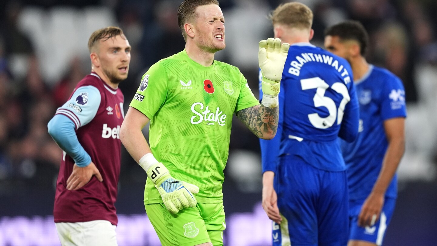 West Ham 0-0 Everton: Lackluster Hammers held by Pickford