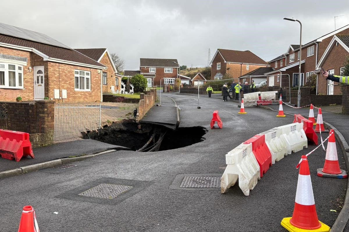 ‘It was very scary’: Huge 60ft-deep sinkhole opens up in quiet residential cul-de-sac