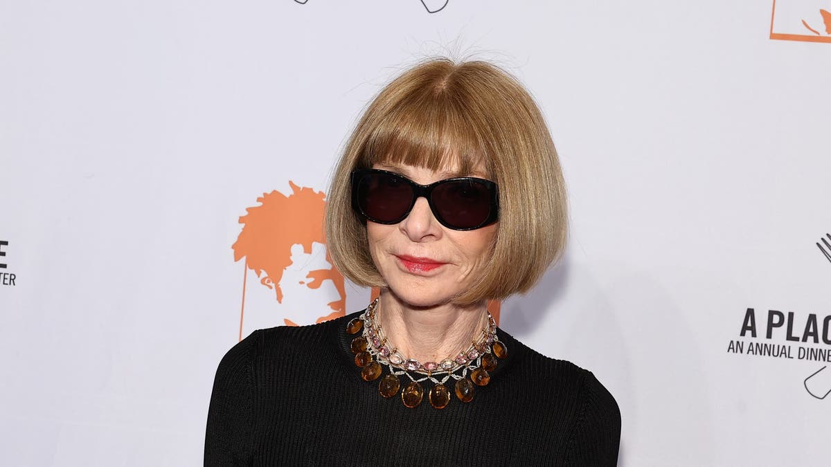 Anna Wintour in black