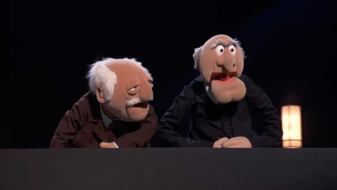 Muppet critics Statler and Waldorf mock the proceedings at The Game Awards.