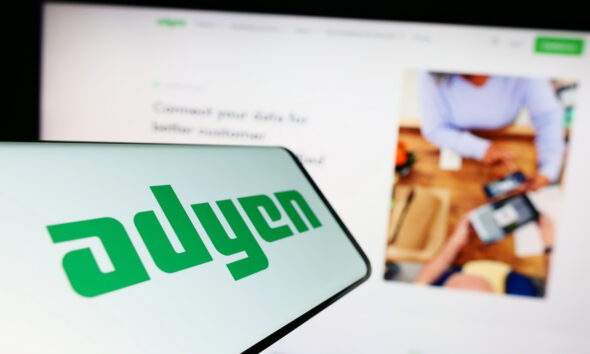 Adyen and Intuit Team to Speed UK Small Business Payments