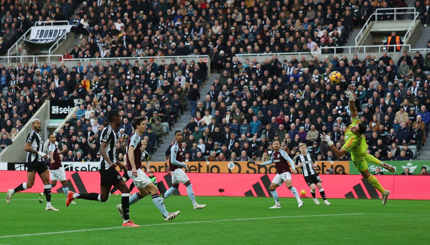 Premier League - Newcastle United v Aston Villa