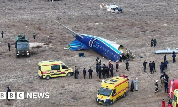 Dozens survive Kazakhstan passenger plane crash