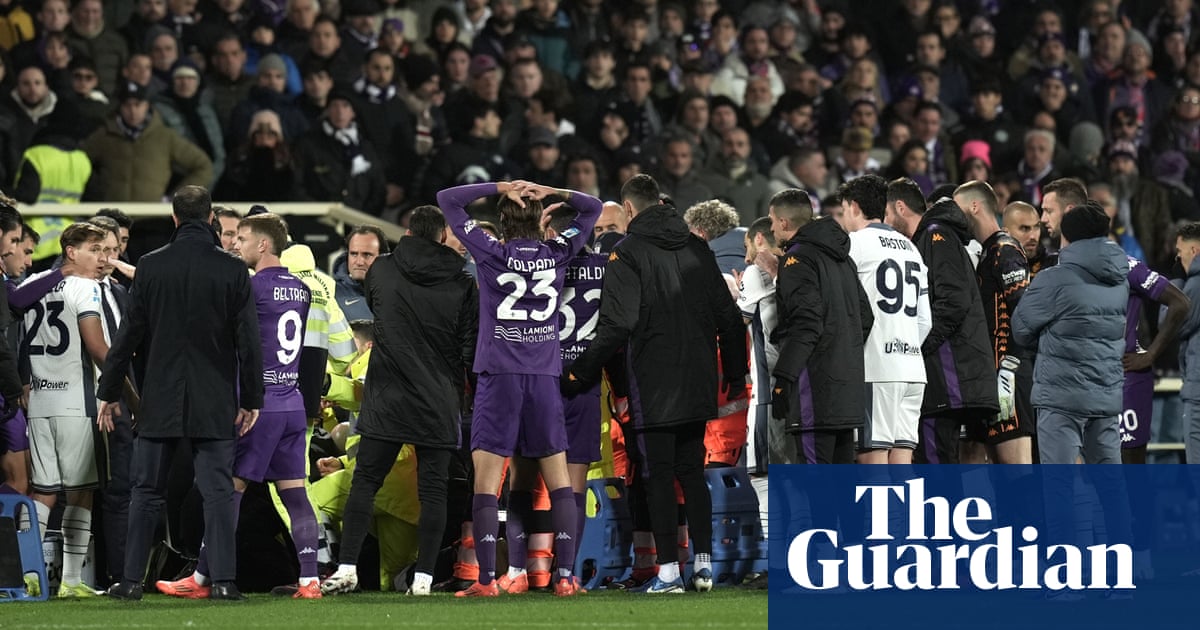 Fiorentina player Edoardo Bove in intensive care after collapsing on pitch | Fiorentina