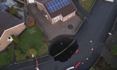 Huge 50ft sinkhole appears on Merthyr housing estate as homes evacuated