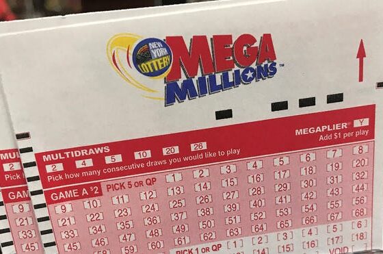 Mega Millions drawing is Christmas Eve; jackpot nears $1 billion