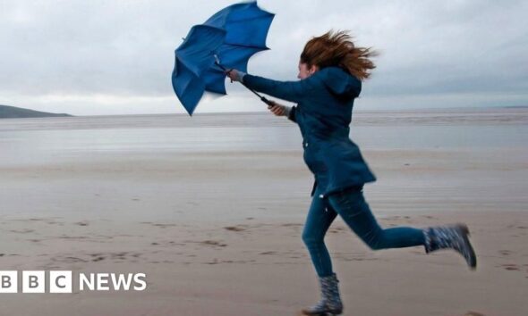 Met Office warning for strong wind and rain across Wales