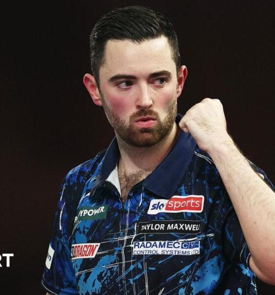 PDC World Darts Championship 2025 results: Luke Humphries, Gerwyn Price & Peter Wright progress