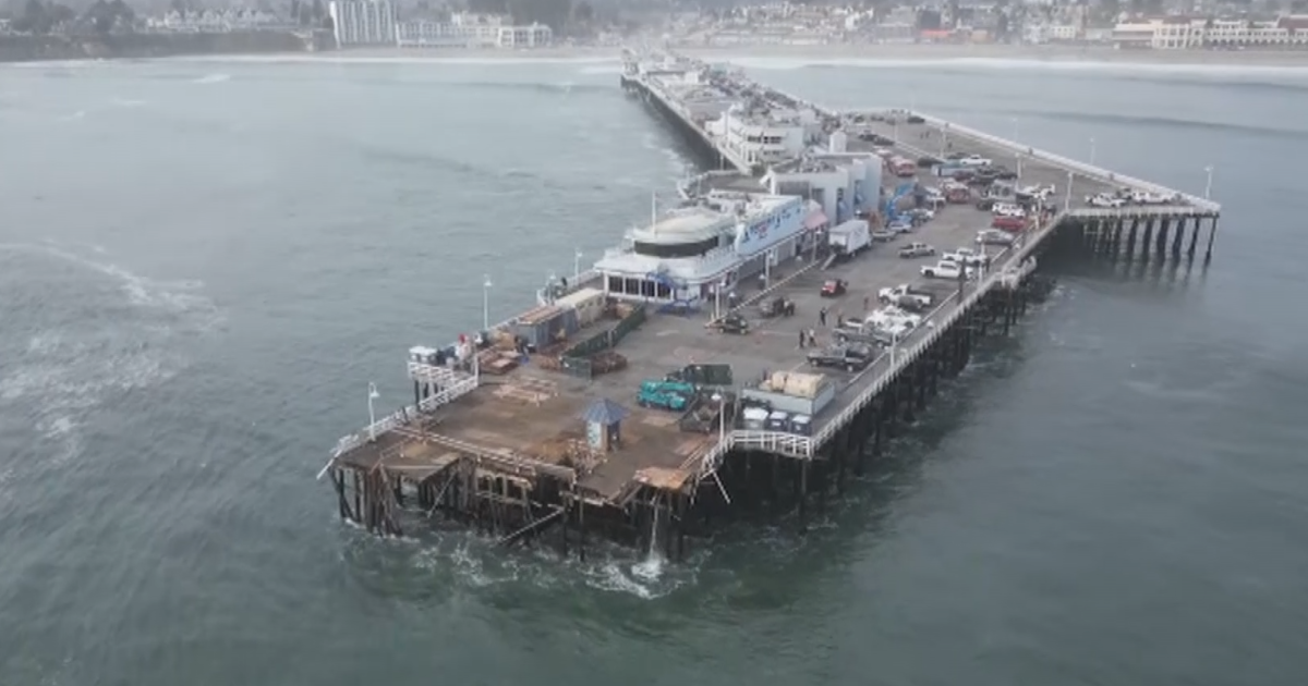 Portion of Santa Cruz Wharf collapses amid high surf with 2 people rescued