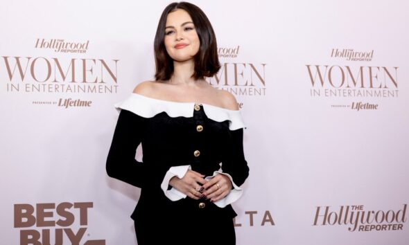 Selena Gomez Wins Equity Award at THR Women in Entertainment: Speech