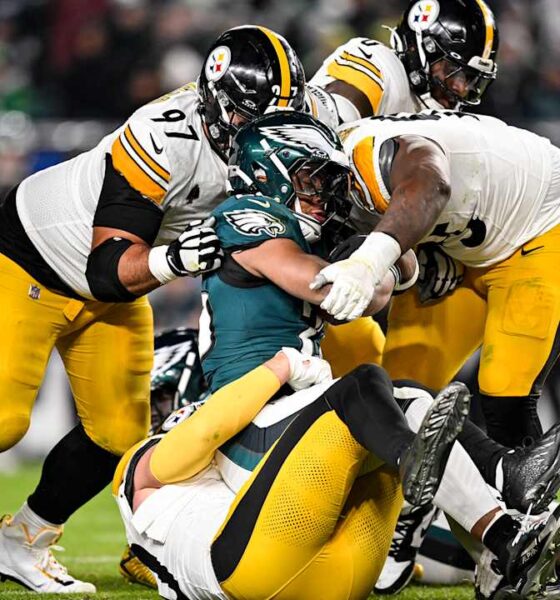 Steelers fall to Eagles, 27-13