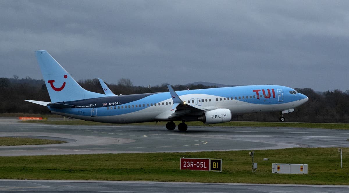 TUI flight forced to abort in mid-air after pilots’ blunder put 193 passengers and crew at risk