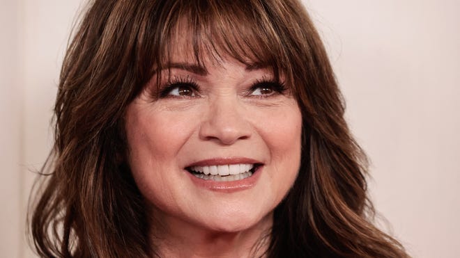 Valerie Bertinelli defends posting bikini photo