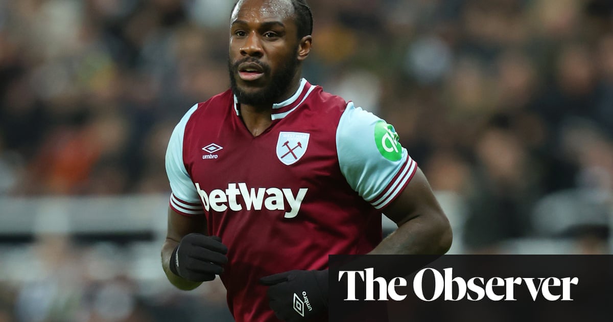 West Ham’s Michail Antonio in stable condition after serious car crash | West Ham United