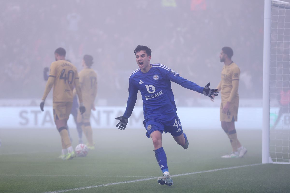 Leicester City v Queens Park Rangers - Emirates FA Cup Third Round