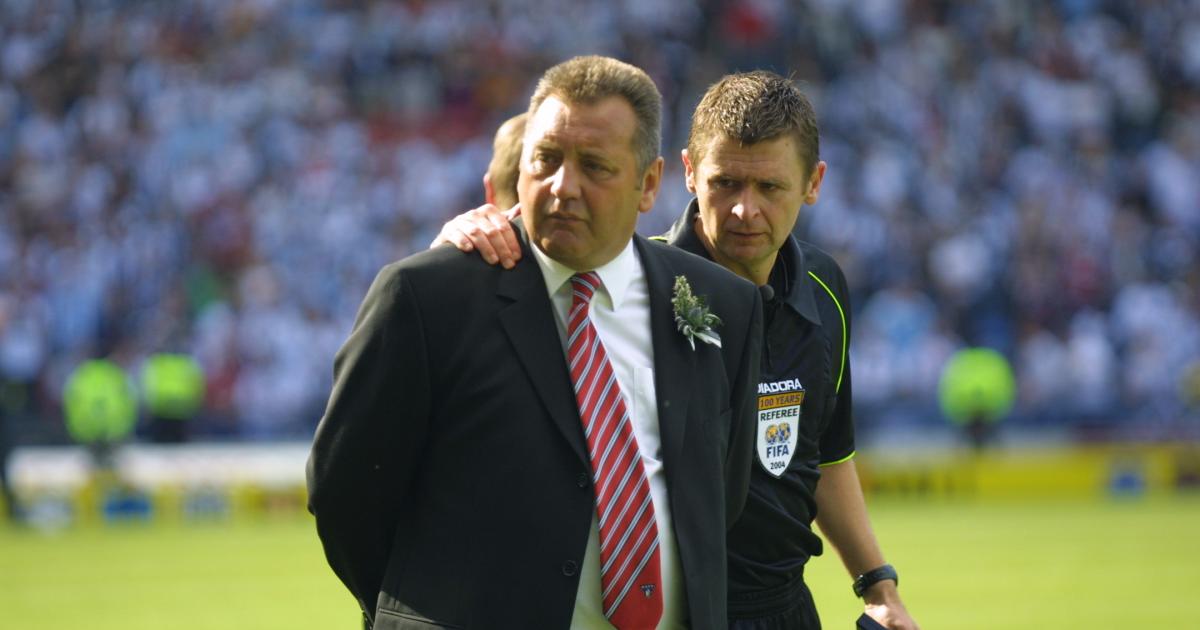 Dunfermline: Ex-Pars and Aberdeen manager Jimmy Calderwood dies