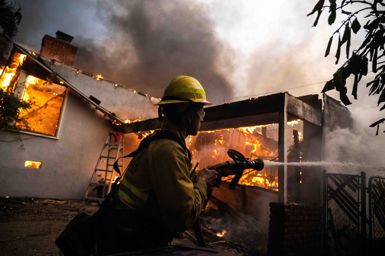 Evacuation warning alert sent to all L.A. County residents by mistake, officials say