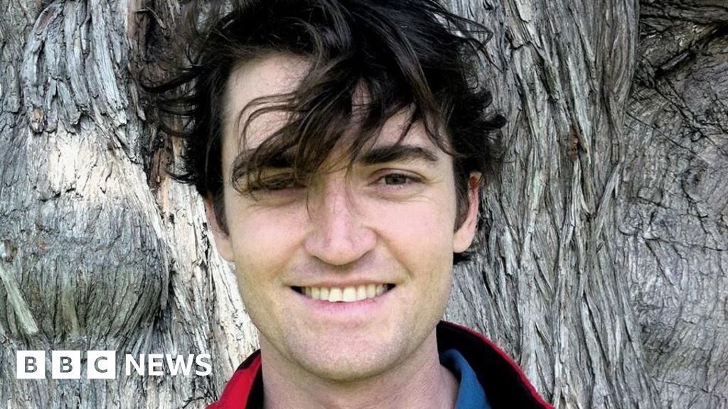 Trump pardons Silk Road creator Ross Ulbricht