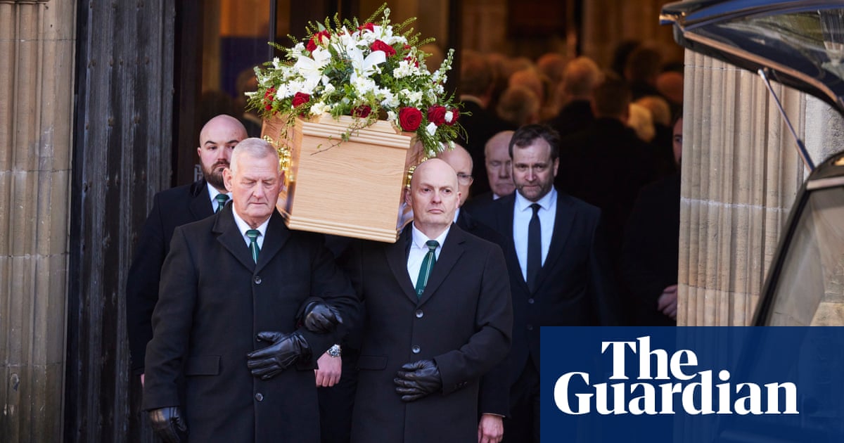 ‘What a guy’: Hull pays its respects at John Prescott’s funeral | John Prescott