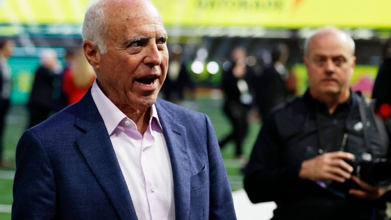 Eagles CEO Jeffrey Lurie not interested in buying Celtics